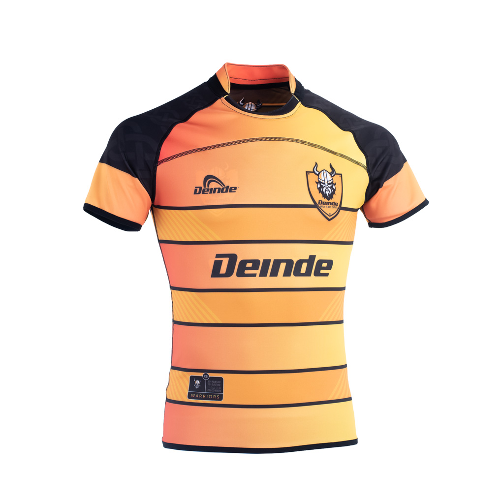 Modelo Camiseta Rugby DinD VivA Reversible