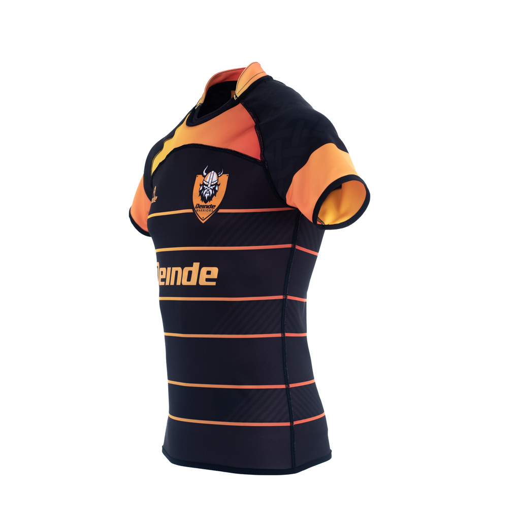 Modelo Camiseta Rugby DinD VivA Reversible